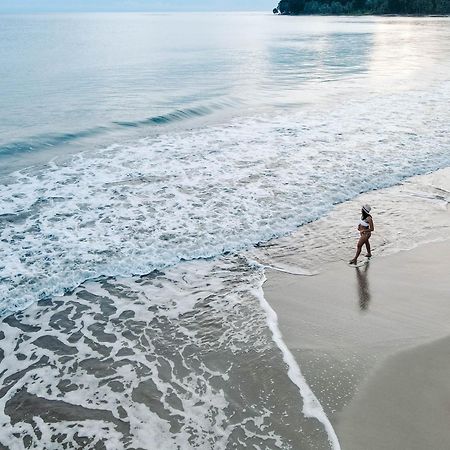 Le Cameleon Boutique Hotel Puerto Viejo de Talamanca ภายนอก รูปภาพ