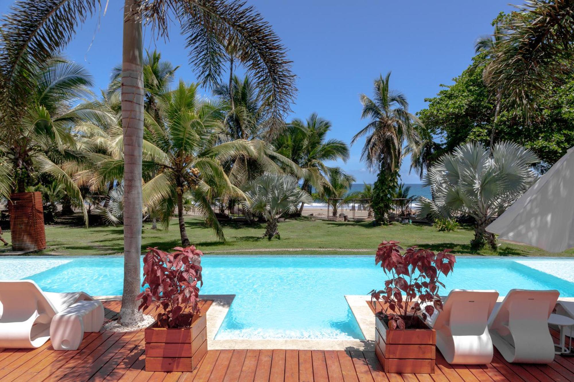 Le Cameleon Boutique Hotel Puerto Viejo de Talamanca ภายนอก รูปภาพ