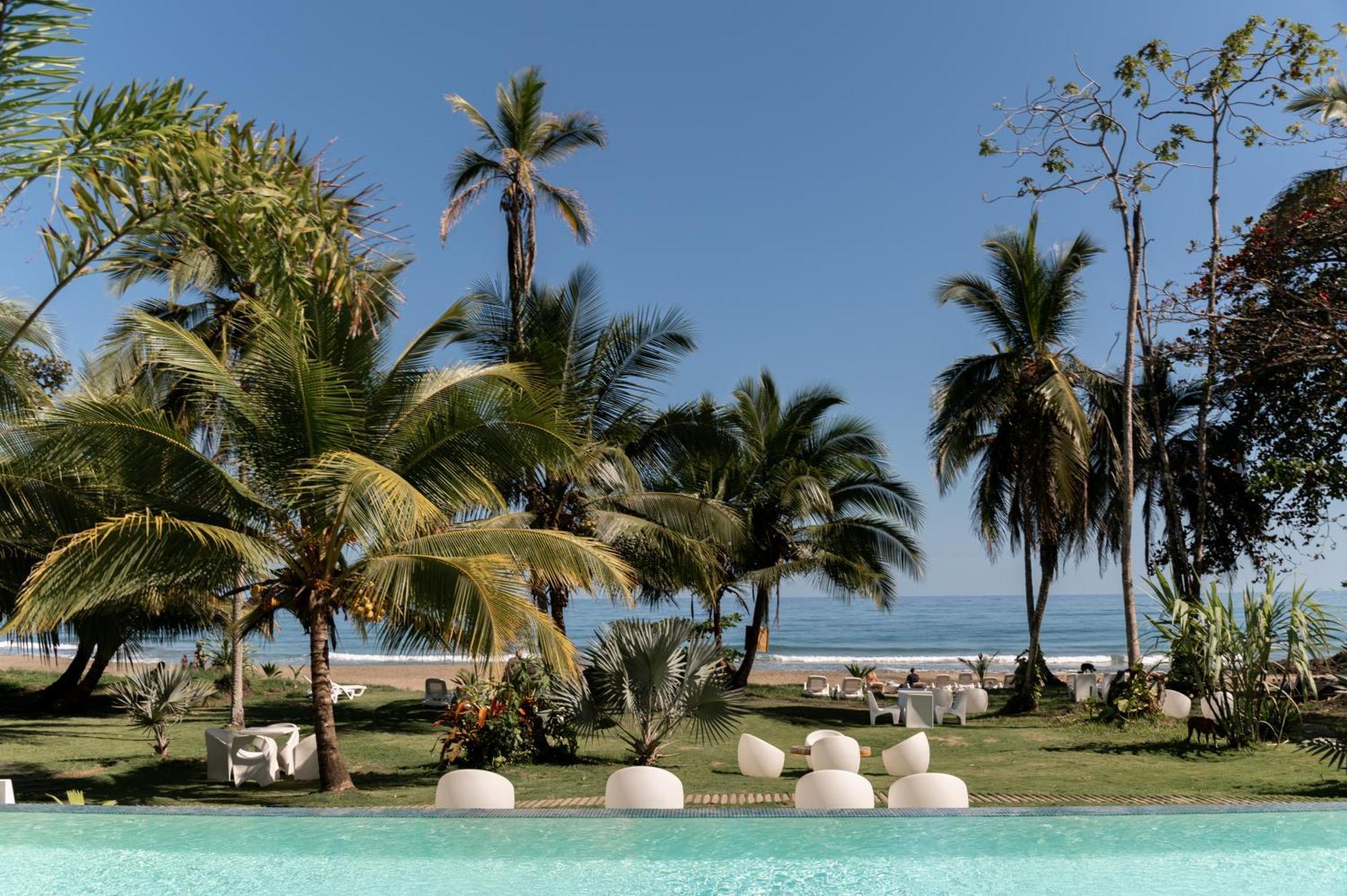 Le Cameleon Boutique Hotel Puerto Viejo de Talamanca ภายนอก รูปภาพ
