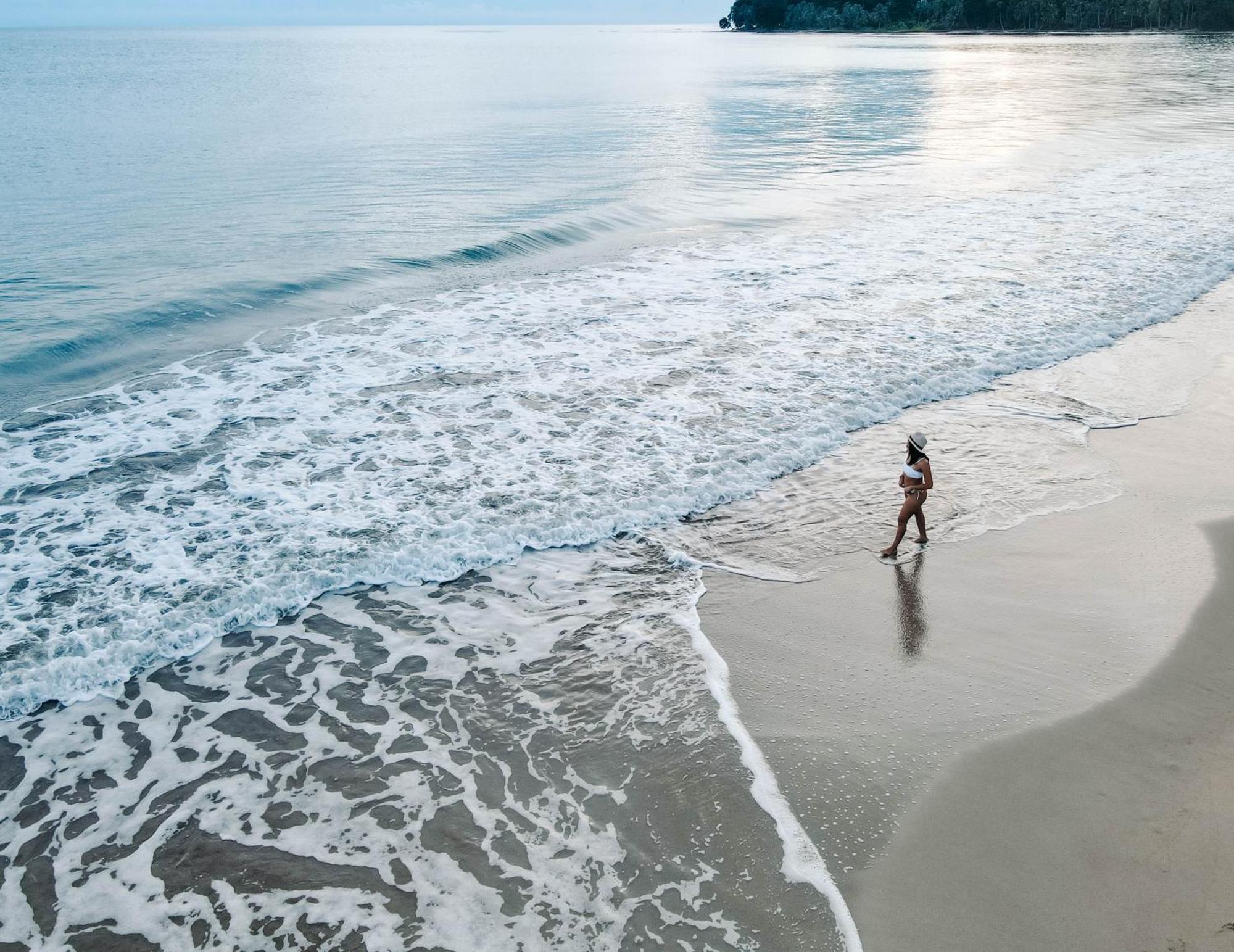Le Cameleon Boutique Hotel Puerto Viejo de Talamanca ภายนอก รูปภาพ