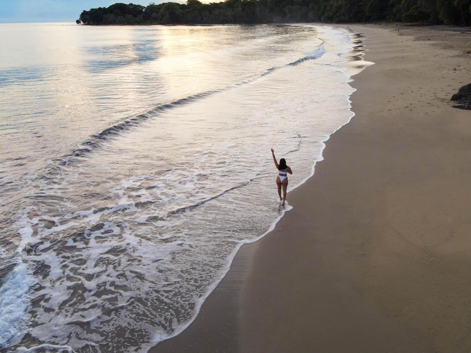 Le Cameleon Boutique Hotel Puerto Viejo de Talamanca ภายนอก รูปภาพ
