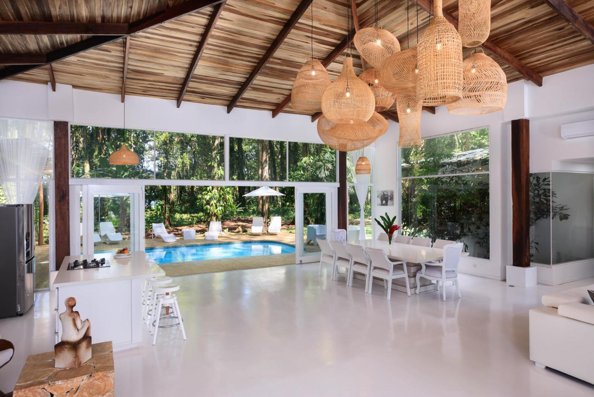 Le Cameleon Boutique Hotel Puerto Viejo de Talamanca ภายนอก รูปภาพ