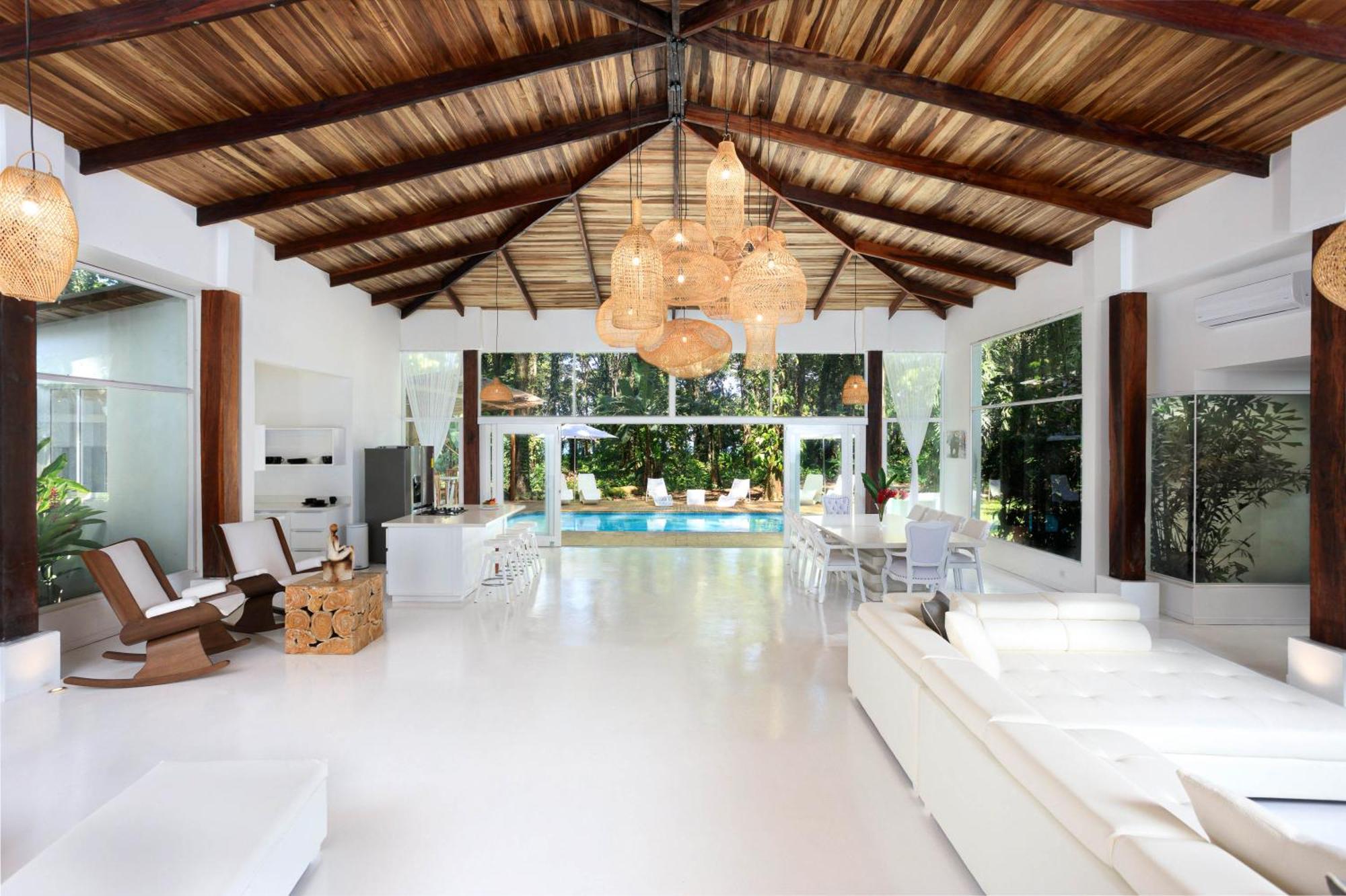 Le Cameleon Boutique Hotel Puerto Viejo de Talamanca ภายนอก รูปภาพ