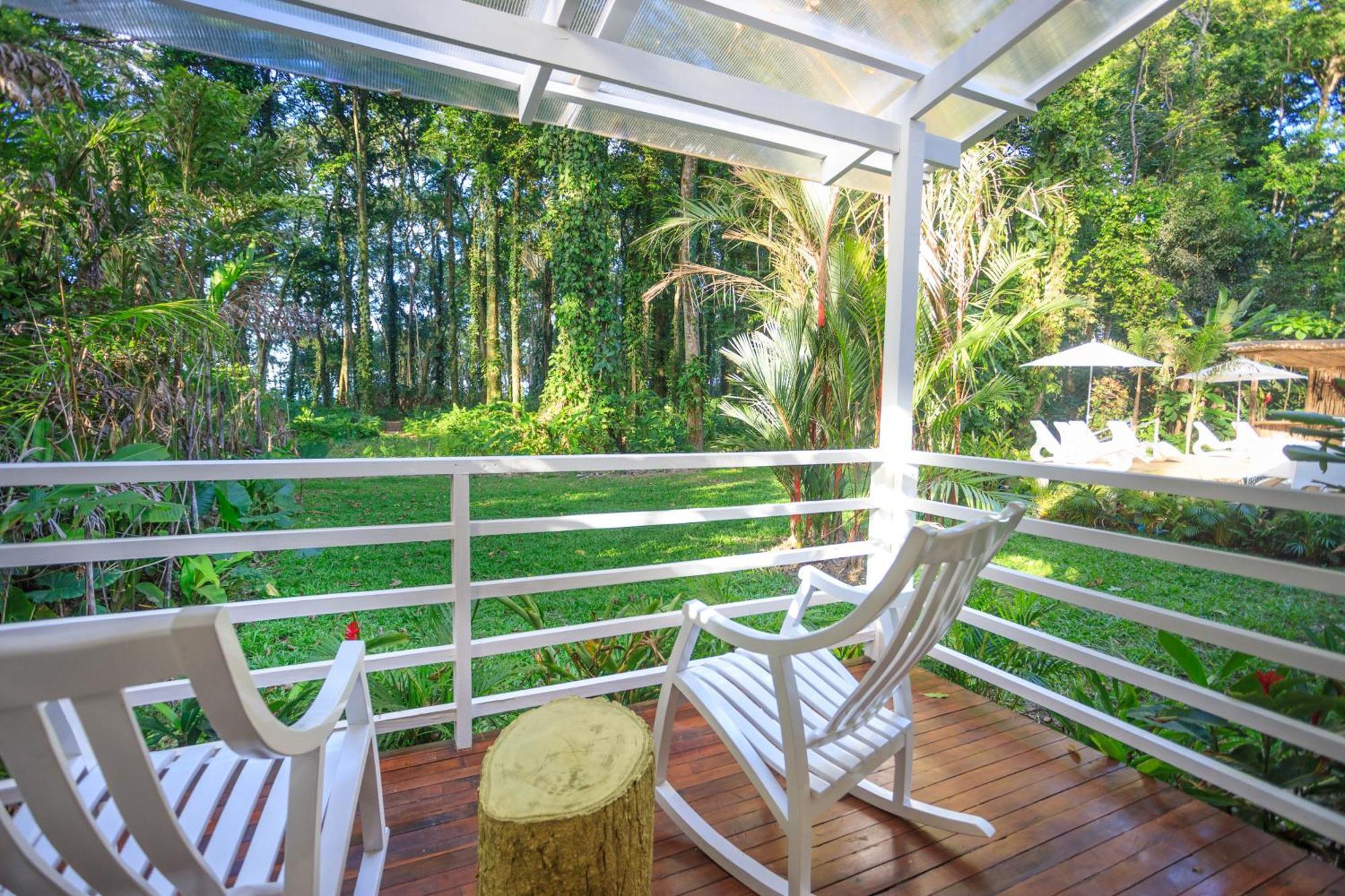 Le Cameleon Boutique Hotel Puerto Viejo de Talamanca ภายนอก รูปภาพ