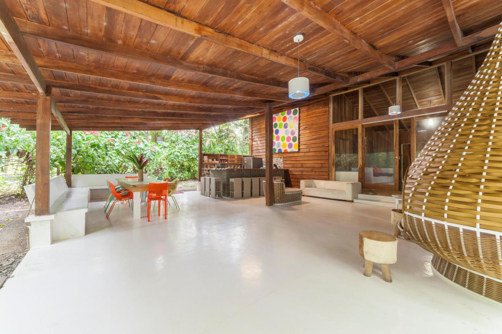 Le Cameleon Boutique Hotel Puerto Viejo de Talamanca ภายนอก รูปภาพ